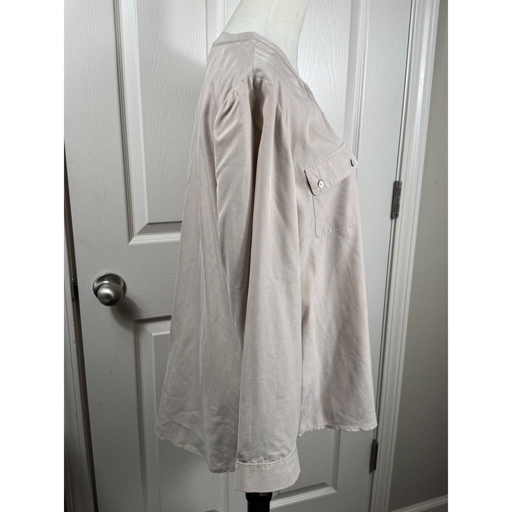Chico's Women's Size 2 (L) Button Down Tunic Blouse Roll Tab Long Sleeve Beige - Picture 2 of 11